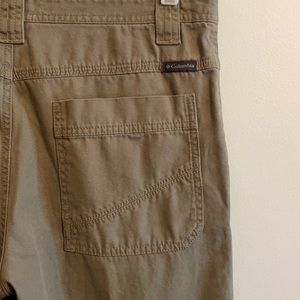 Columbia Roc Cargo Pants AM8564 Khaki Green